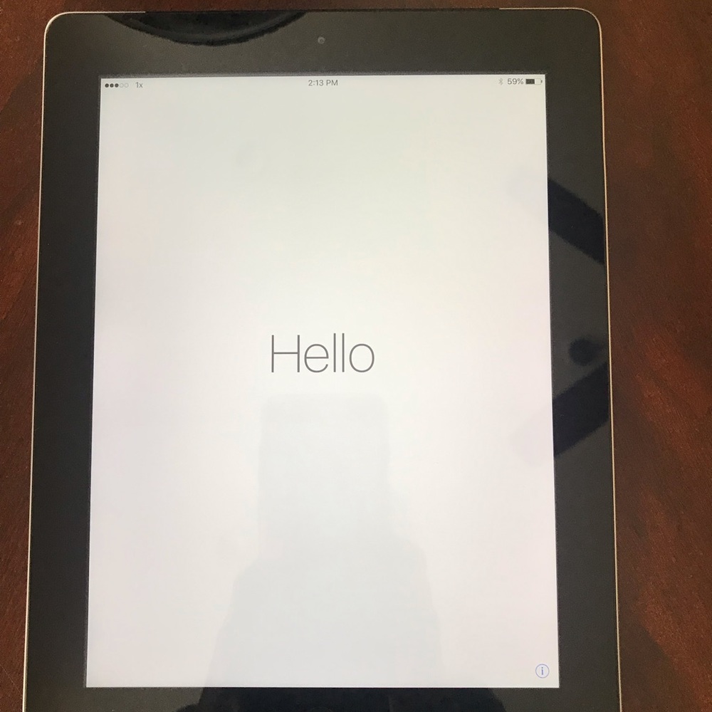 Apple I-pad 4th Generation A-1460 PERFECT 128GB